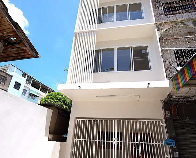 ขาย ตึกแถว-อาคารพาณิชย์ เขตคลองสาน ขายตึกแถวรีโนเวทใหม่ สไตล์มินิมอล เจริญรัถ8แขวงคลองต้นไทร อาคารพาณิชย์ตกแต่งใหม่